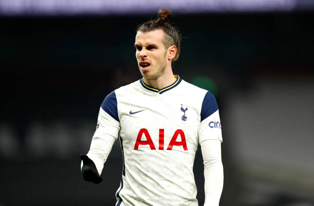 包含多特蒙德轻取国米，贝尔梅开二度世界杯的词条