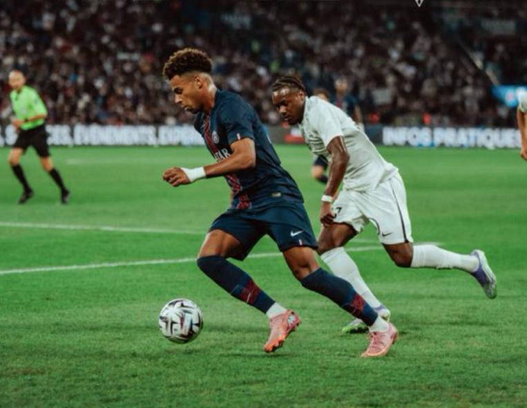 体育官网-巴黎圣日耳曼绝杀波尔图，迪玛利亚梅开二度法甲的简单介绍